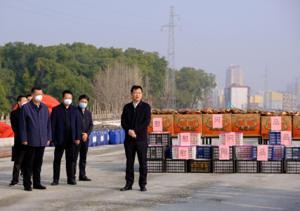 ��ί��ί�����г�Ф���߷�ο�ʵ�ϼ·��Ŀһ�߹���